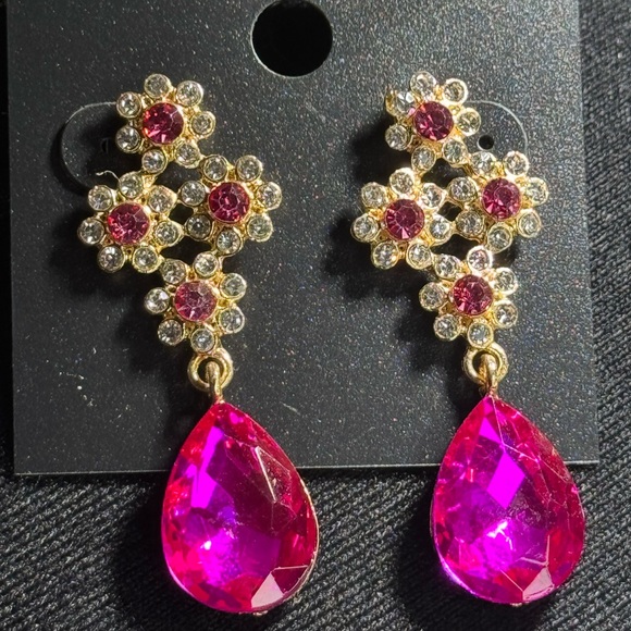 Glamorous Saks Fifth Avenue Pink Flower Post With Crystal Teardrop Earrings - Picture 8 of 8
